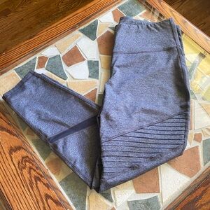 OLD NAVY Gray Go Dry Active Pants High Waisted 7/8 Length, Size XL!